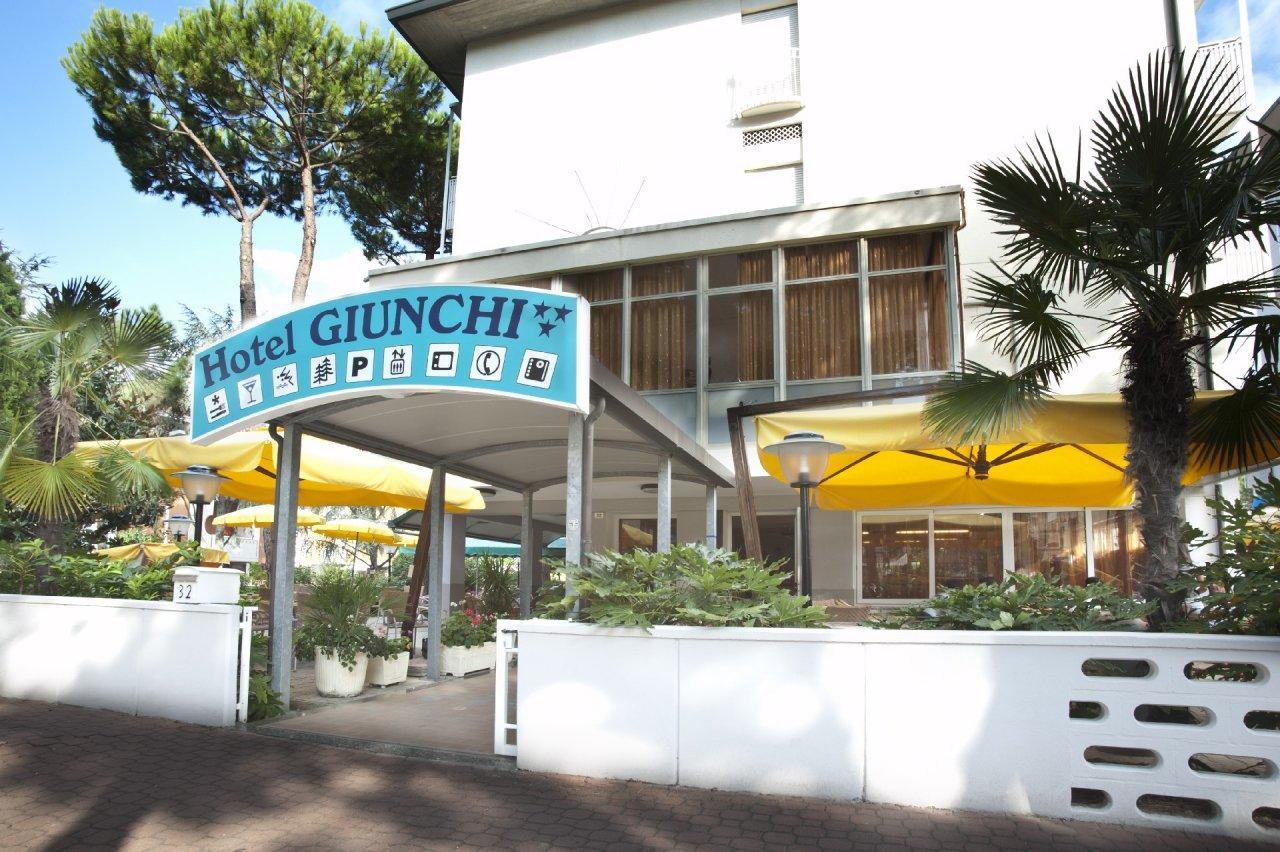 Hotel Giunchi Cervia Exteriör bild